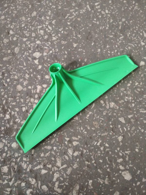 Скребок для жидкого навоза | ЧПУП «Метрасалес»