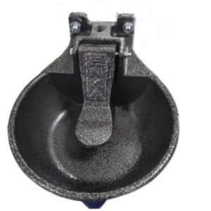 Автопоилка чугунная 2 л с латунным клапаном | ЧПУП «Метрасалес»