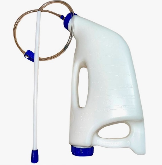 Бутылка для выпойки телят с гибким зондом 4 л | ЧПУП «Метрасалес»